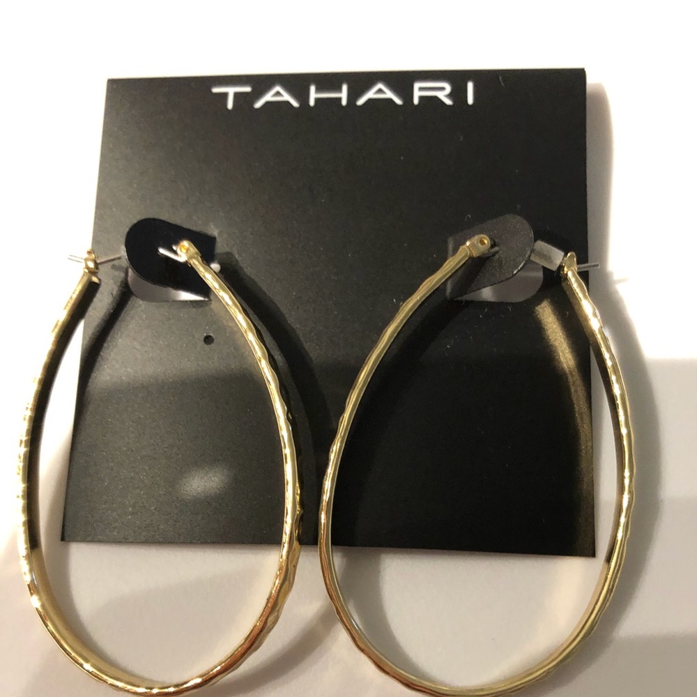 Tahari earrings